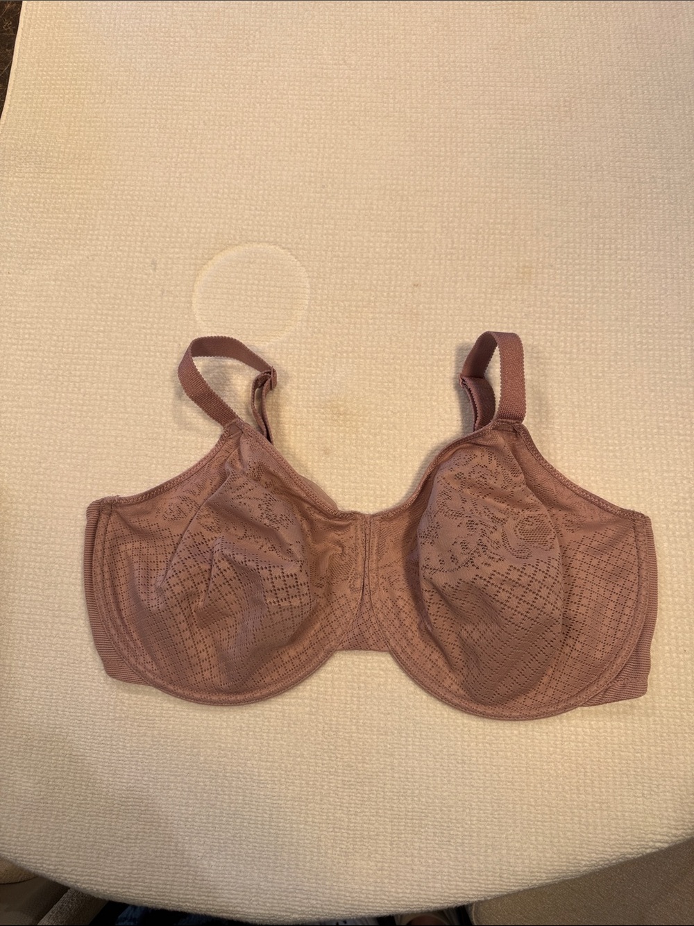 Wacoal Lace Underwire Bra in Dusty Rose